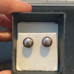 Honora NIB Cultured Freshwater Pearl button stud earrings - Dark gray